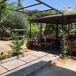 Kampues Garden Hotel