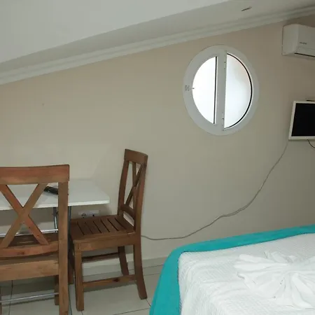 Kampues Garden Otel 4*