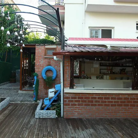 Kampues Garden フェティエ