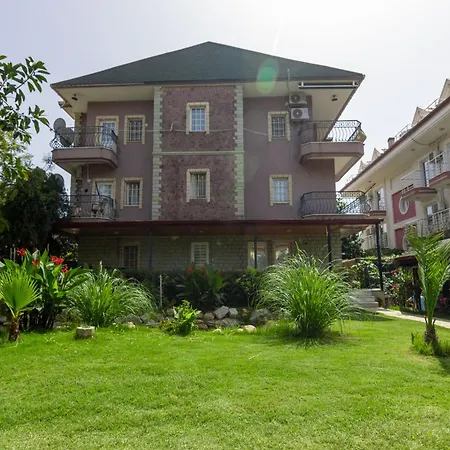 Kampues Garden Szálloda